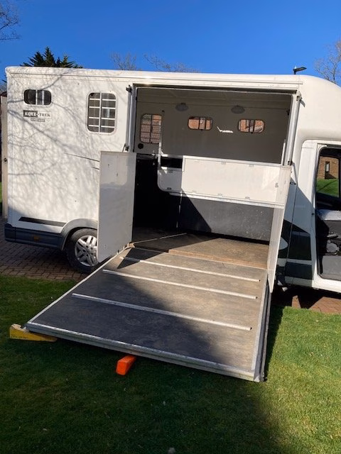 Equi-trek Supersonic 4.5 tonne