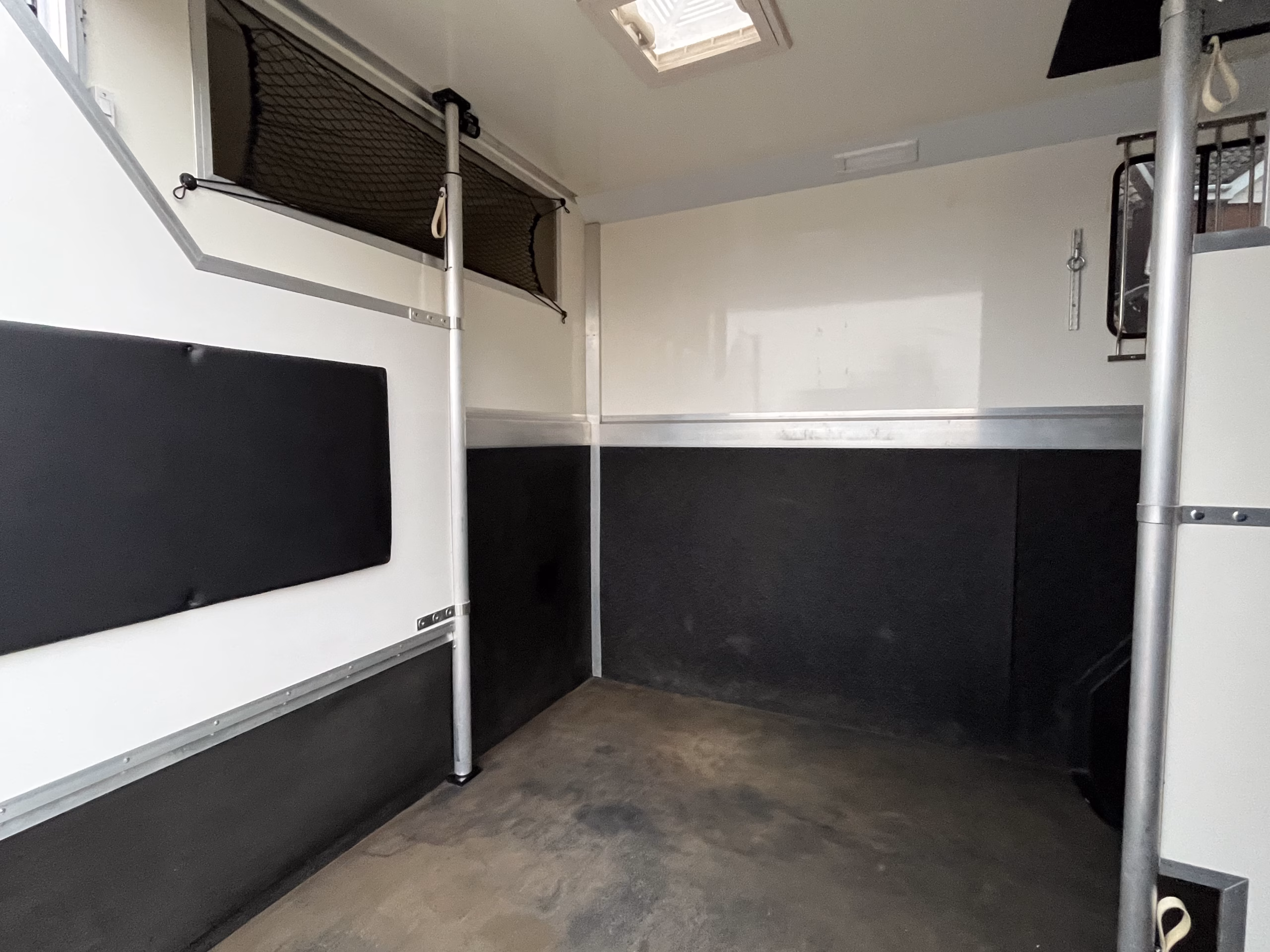 Fiat Ducato 3.5 Tonne Horse lorry in amazing condition