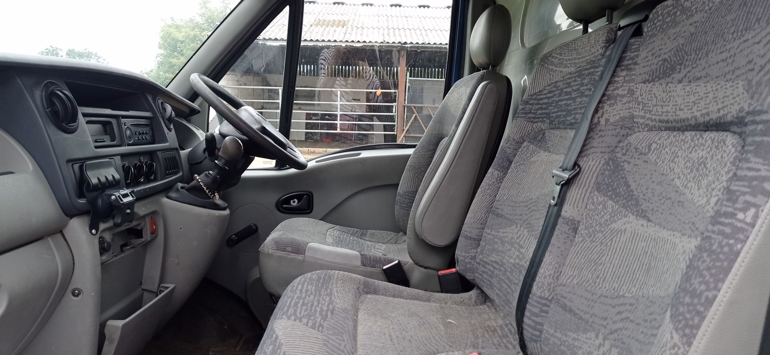 Renault master horsebox