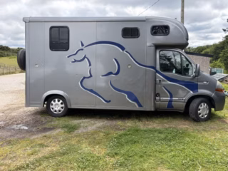 Sell my horsebox, horsebox marketplace, sell my horse trailer, horseshoes for sale, horse trailers for sale, list horsebox,  buy horseboxes online, sell horseboxes online, sell horse trailers online, buy horse trailers online
